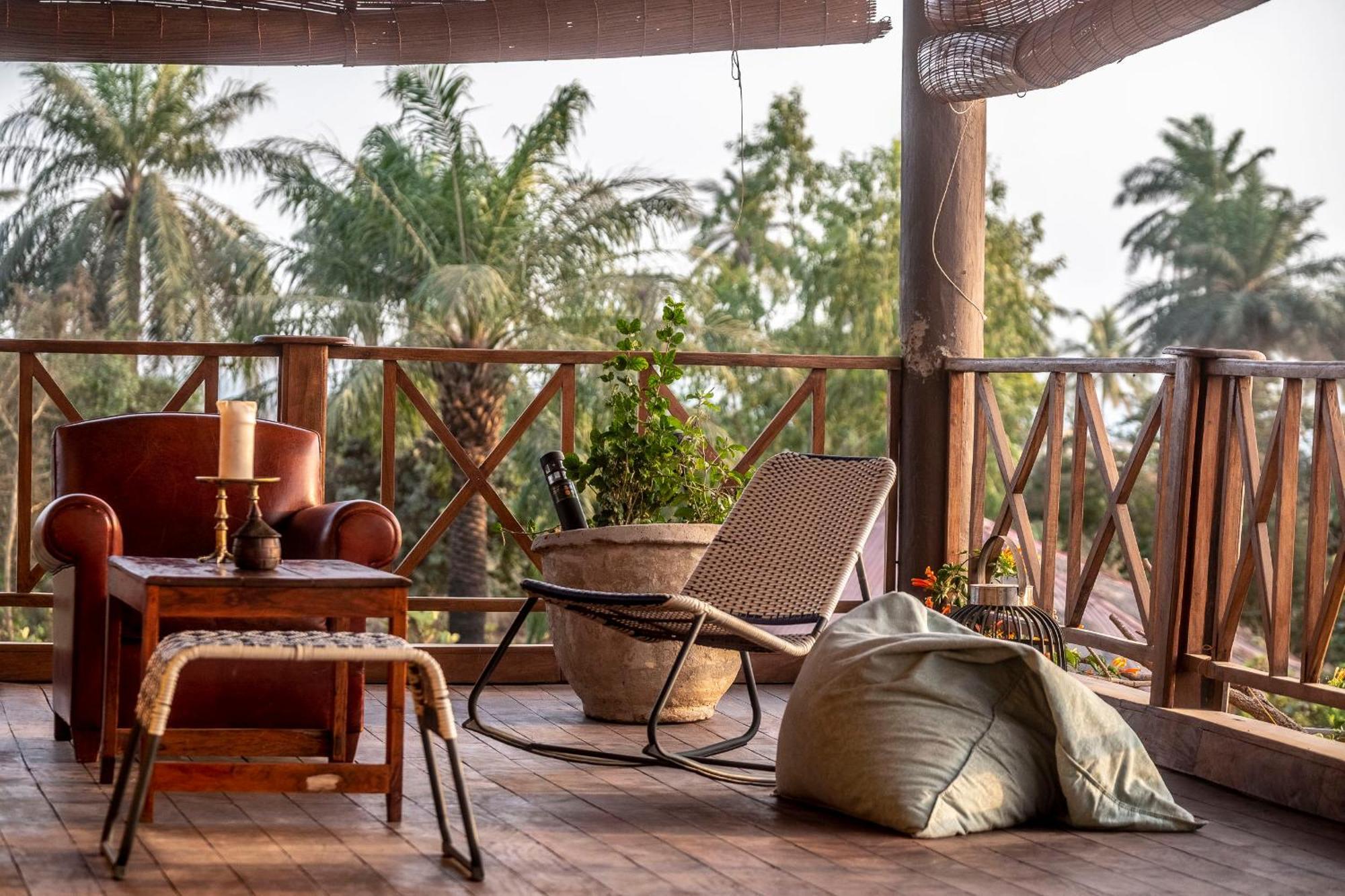 Mansa Musso Lodge Sanyang Exterior foto
